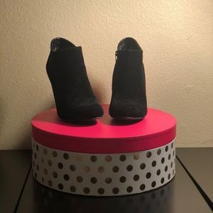 Suede Bamboo Ankled Heeled Boots!